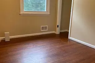 352 Maplewood Dr, Paramus, NJ 07652 - Photo 12