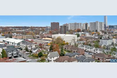555 North Avenue 17S #17S, Fort Lee, NJ 07024 - Photo 20