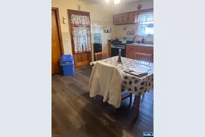 15 Watsessing Avenue 1 #1, Belleville, NJ 07109 - Photo 8