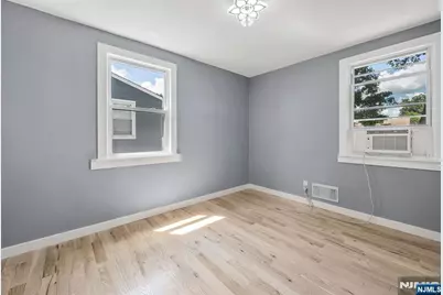 47 Ekings Avenue 2 #2, Hawthorne, NJ 07506 - Photo 14