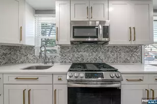 47 Ekings Ave 2, Hawthorne, NJ 07506 - Photo 2