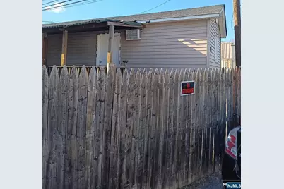 40 Poplar Street, Lodi, NJ 07644 - Photo 16