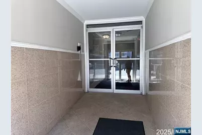 4401 Smith Avenue 201 #201, North Bergen, NJ 07047 - Photo 2