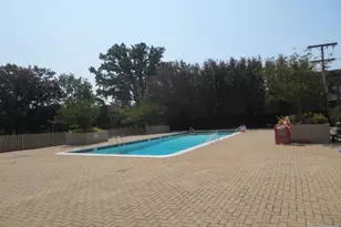 1590 Anderson 19D, Fort Lee, NJ 07024 - Photo 2