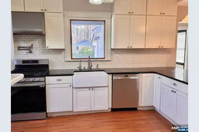 232 Franklin Turnpike, Allendale, NJ 07401 - Photo 12