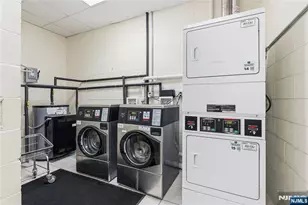 905 River Road 204, Edgewater, NJ 07020 - Photo 18