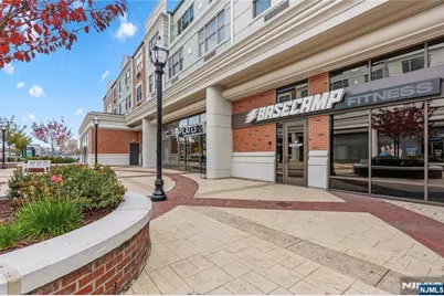 905 River Road 204 #204, Edgewater, NJ 07020 - Photo 22