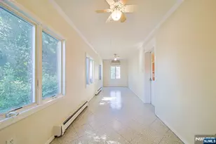 1585 Bergen Blvd, Leonia, NJ 07605 - Photo 30