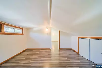 1585 Bergen Boulevard 1 #1, Leonia, NJ 07605 - Photo 28