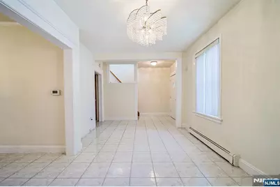 1585 Bergen Boulevard 1 #1, Leonia, NJ 07605 - Photo 8