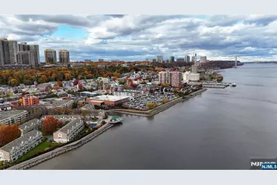 905 River Road 208 #208, Edgewater, NJ 07020 - Photo 30