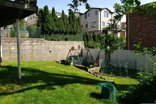 236 E Palisades Blvd, Palisades Park, NJ 07650 - Photo 22