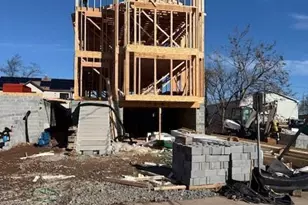 2 Cleveland St, Belleville, NJ 07109 - Photo 4