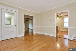 32 Washburn Pl 1, Caldwell, NJ 07006 - Photo 6