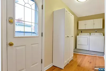 32 Washburn Place 1 #1, Caldwell, NJ 07006 - Photo 10