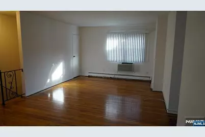 403 Anderson Avenue 4 B #4 B, Fairview, NJ 07022 - Photo 12