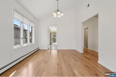 336 E Columbia Avenue 1 #1, Palisades Park, NJ 07650 - Photo 8