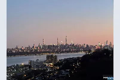 3 Horizon Road 1002 #1002, Fort Lee, NJ 07024 - Photo 2