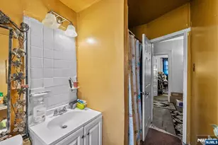 106 Burchard Ave, East Orange, NJ 07017 - Photo 22