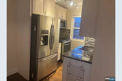 1495 E Terrace Circle 6 #6, Teaneck Township, NJ 07666 - Photo 14