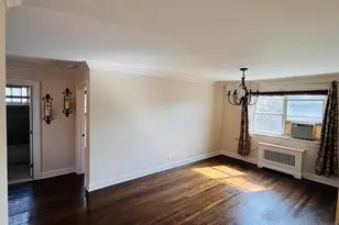 1495 E Terrace Circle 6, Teaneck Township, NJ 07666 - Photo 4