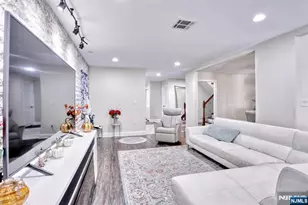 119 Crystal St, North Arlington, NJ 07031 - Photo 8