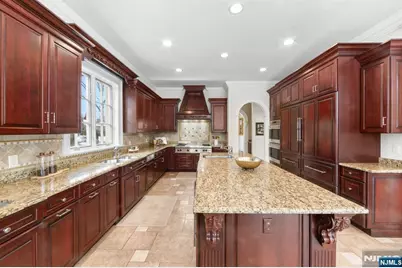 24 Tulip Tree Lane, Alpine, NJ 07620 - Photo 10