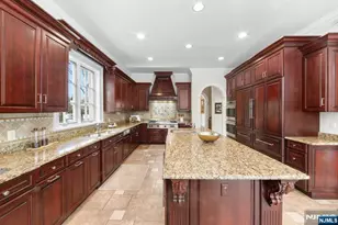 24 Tulip Tree Ln, Alpine, NJ 07620 - Photo 10