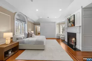 24 Tulip Tree Ln, Alpine, NJ 07620 - Photo 30