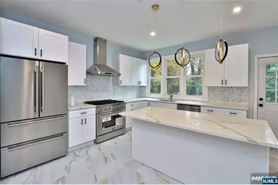 231 Highland Avenue, Orange, NJ 07050 - Photo 14