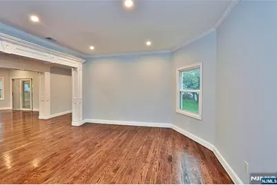 231 Highland Avenue, Orange, NJ 07050 - Photo 8