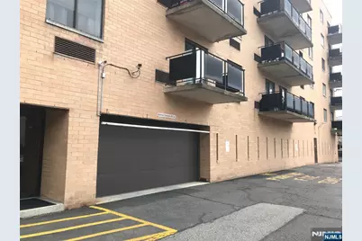 5 Linden Street 3C #3C, Hackensack, NJ 07601 - Photo 4