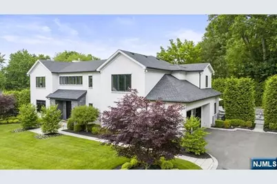 202 Alpine Drive, Closter, NJ 07624 - Photo 2