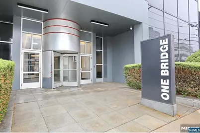 1 Bridge Plaza 910 #910, Fort Lee, NJ 07024 - Photo 2