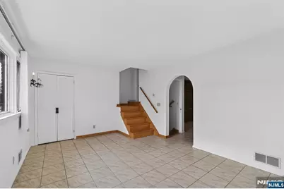 66 Jamros Terrace, Saddle Brook Township, NJ 07663 - Photo 20