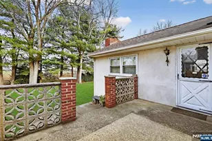 66 Jamros Terrace, Saddle Brook Township, NJ 07663 - Photo 44