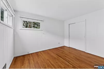 66 Jamros Terrace, Saddle Brook Township, NJ 07663 - Photo 24