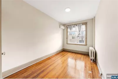 598 67th 1 #1, West New York, NJ 07093 - Photo 8