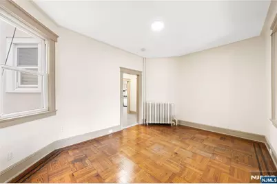 598 67th 1 #1, West New York, NJ 07093 - Photo 14