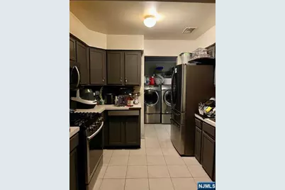 539 Union Avenue 11 #11, Irvington, NJ 07111 - Photo 4