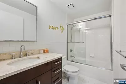 25 Vela Way, Edgewater, NJ 07020 - Photo 26