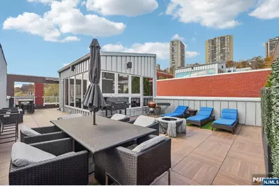 25 Vela Way, Edgewater, NJ 07020 - Photo 38