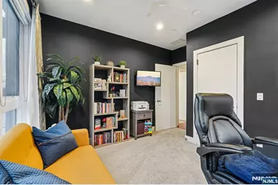25 Vela Way, Edgewater, NJ 07020 - Photo 24