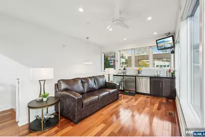 25 Vela Way, Edgewater, NJ 07020 - Photo 36