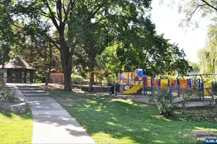 354 Plaza Rd, Fair Lawn, NJ 07410 - Photo 36