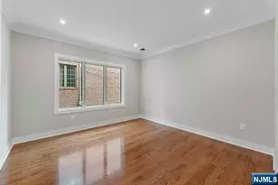 211 Warwick Ave 1, Fort Lee, NJ 07024 - Photo 26