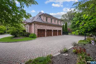 29 N Church Rd, Saddle River, NJ 07458 - Photo 4