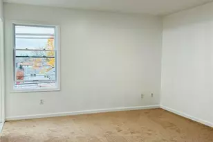 360 Broad St, Carlstadt, NJ 07072 - Photo 12