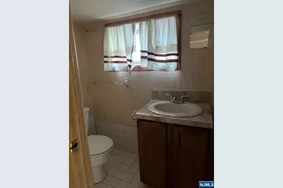 581 Broad Street 2 #2, Carlstadt, NJ 07072 - Photo 14