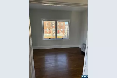 581 Broad Street, Carlstadt, NJ 07072 - Photo 4